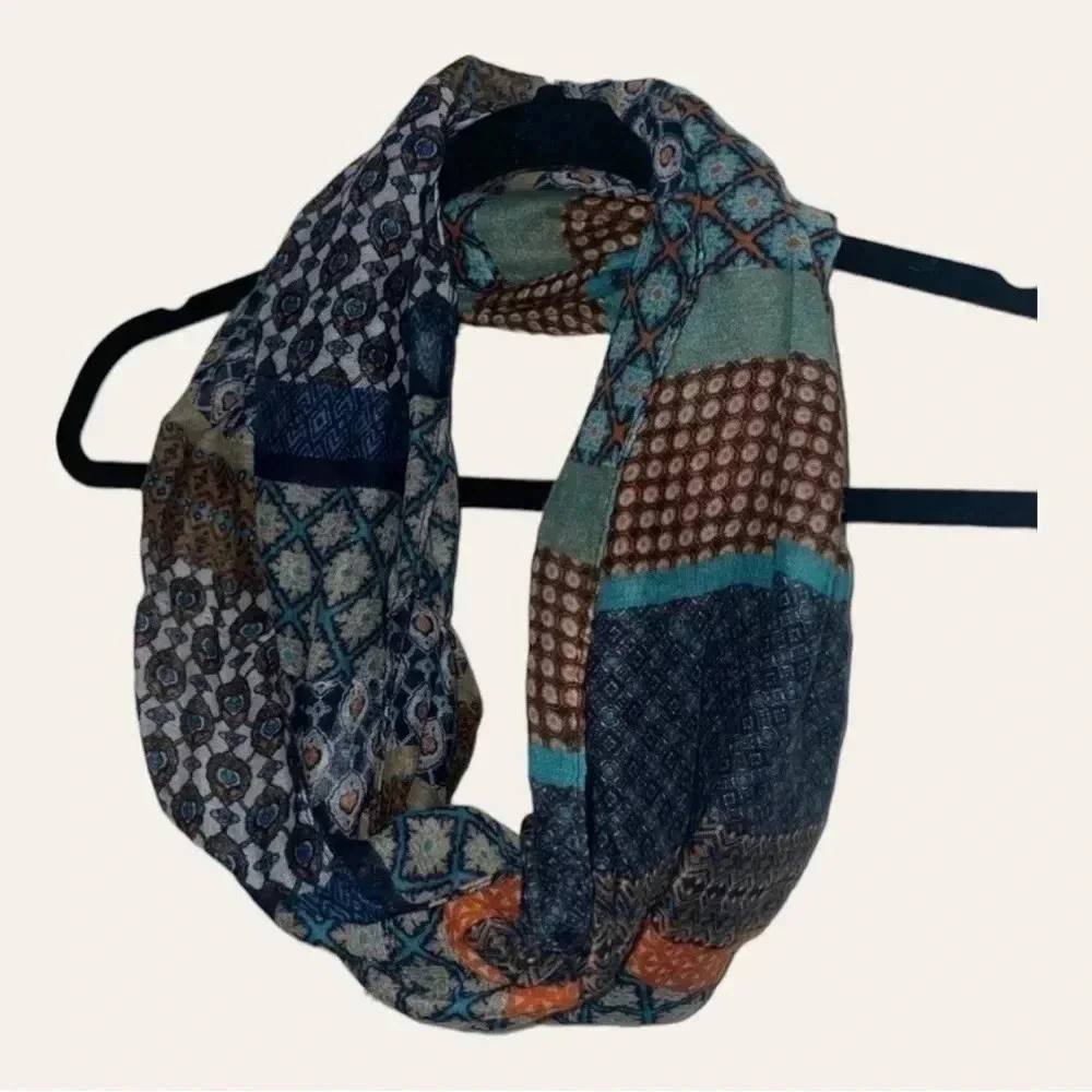 0638W. Women's Blue/Orange‎ Geometric Infinity Scarf
